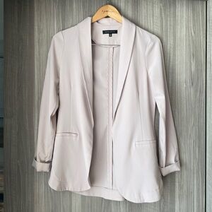 Dynamite pale pink lightweight blazer